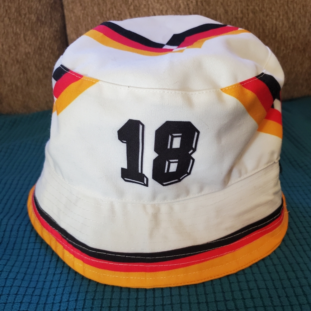 Classic FOOTBALL Shirts ADIDAS World CUP Bucket Hat. JURGEN KLINNSMAN Number #18